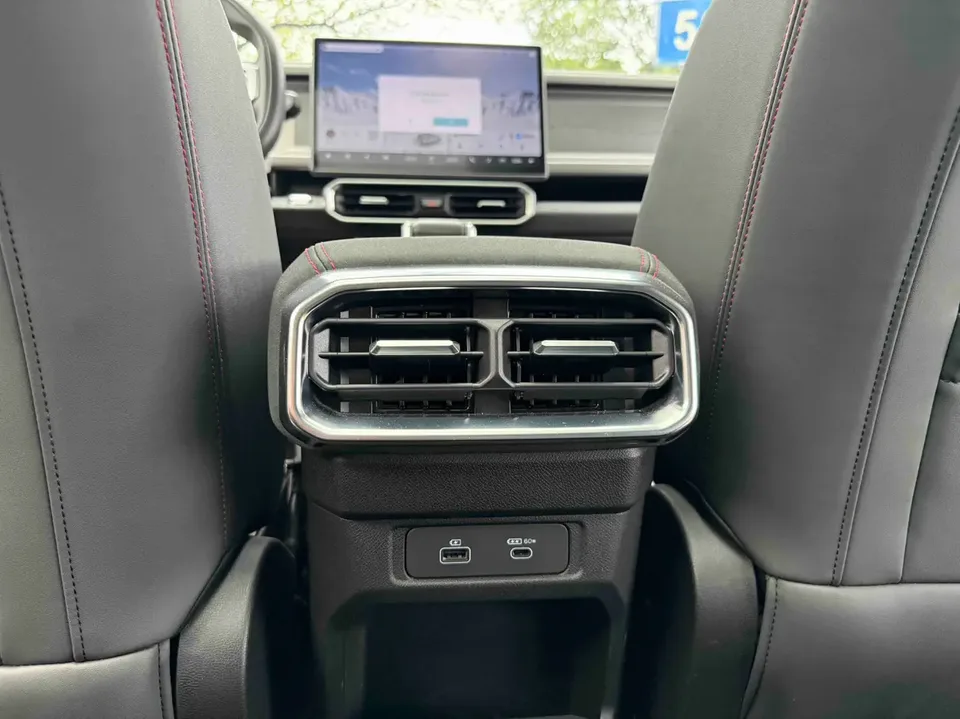 Jetour Jet Traveler 1.5TD 2WD Discovery PRO 2023 — миниатюра 4