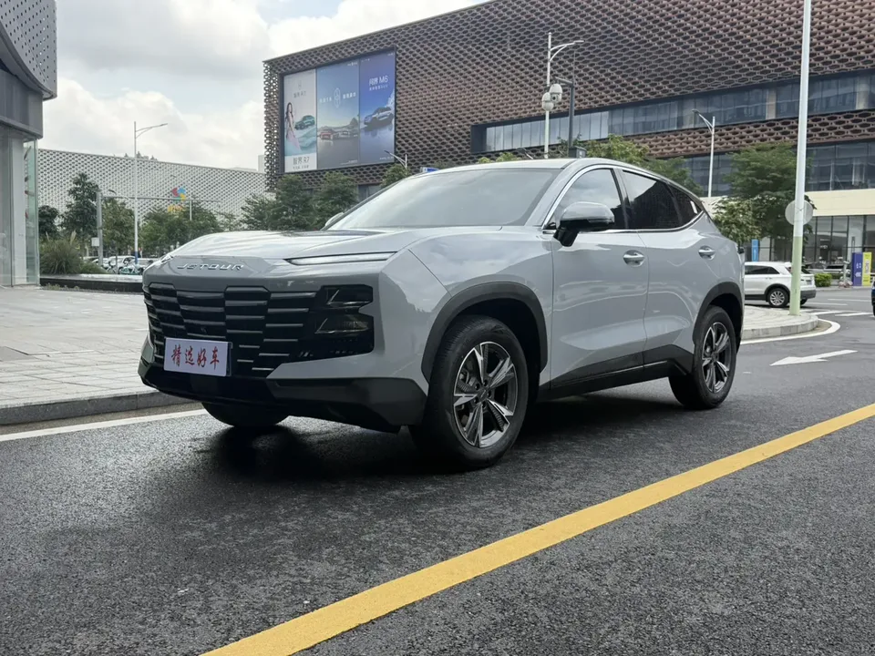 Jetour Dashing 1.5T DCT Xingyao PRO 2024 — фото 1, купить с доставкой в Москву