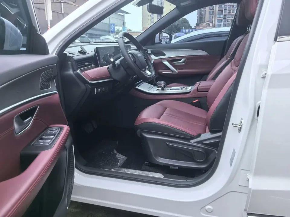 Jetour Jietu X70 PLUS Jietu X70 PLUS 2025 Champion Edition 1.5T DCT Champion PRO 7 Seaters 2025 — thumbnail 5