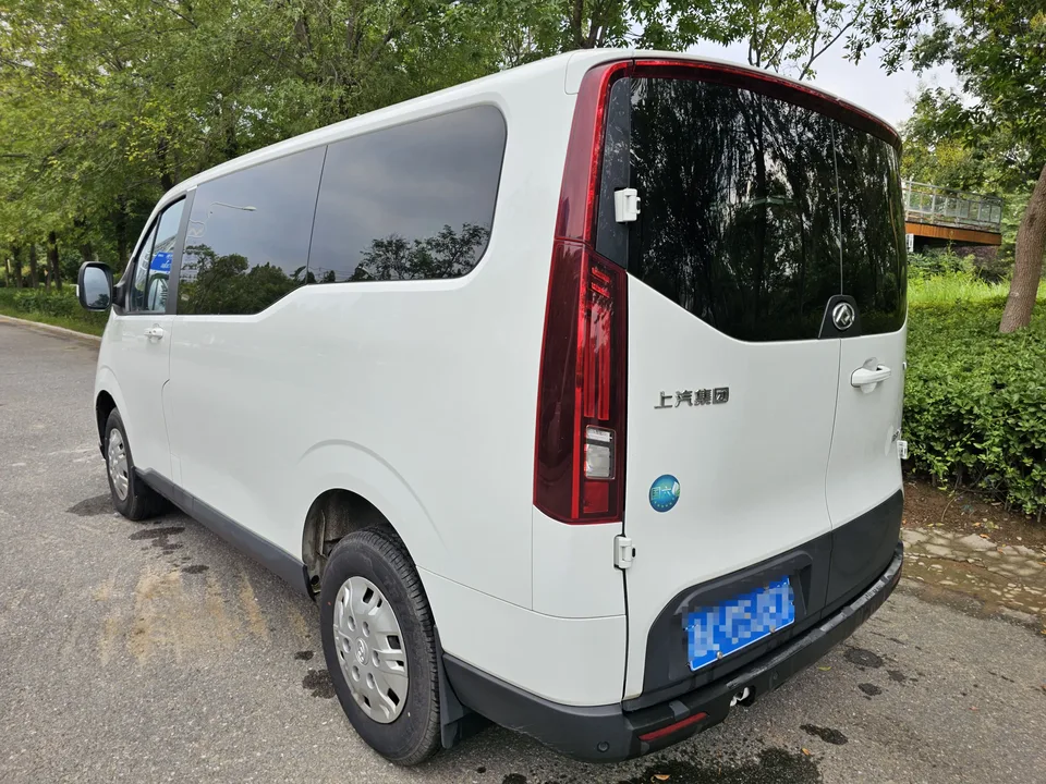 Datong Xintu V70 2.0T Diesel Automatic Elite Edition Long Axis Low Roof 6/7 Seats 150Ps 2024 — миниатюра 4