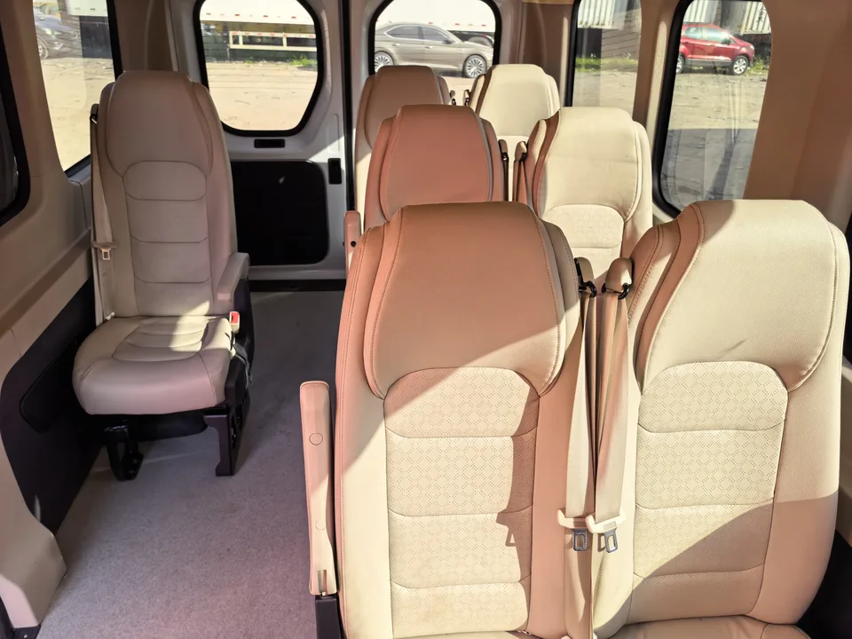 Datong Xintu V90 Xintu V90 2019 2.0T Automatic Zhida RWD Dual Tire Extended Axle High Top 9 Seaters 2022 — миниатюра 5