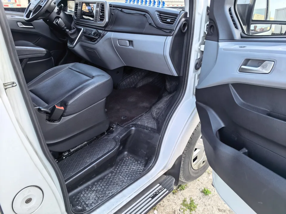 Datong Xintu V80 Xintu V80 2024 PRO 2.0T Manual Business Travel Long Axis Mid Top 147Ps 9 Seats (Four Rows) 2024 — миниатюра 3
