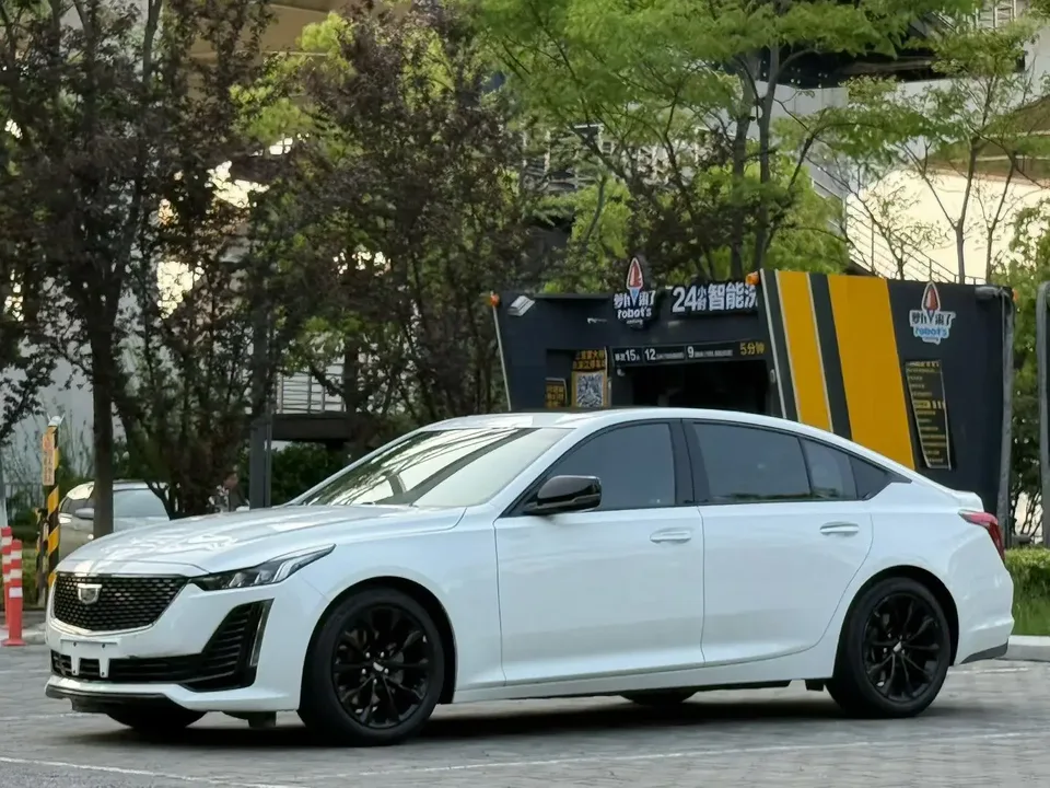 Cadillac CT5 2022