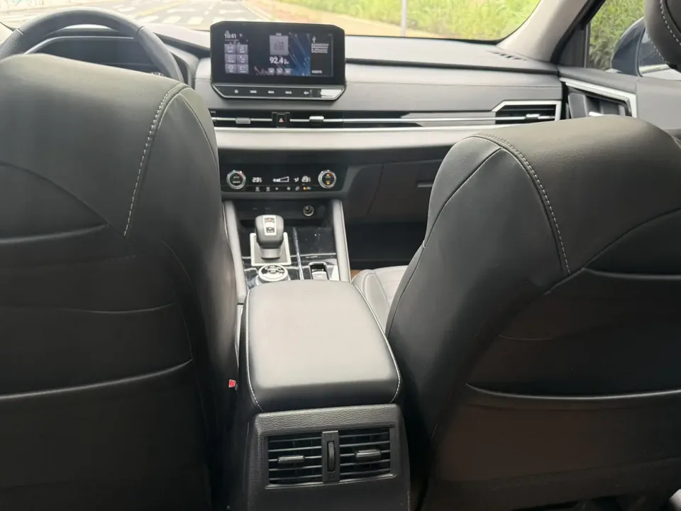 Mitsubishi Outlander Outlander 2023 1.5T CVT two-wheel drive exclusive version with 5 seats 2023 — миниатюра 3
