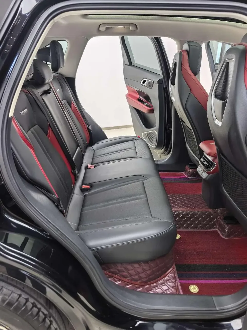 Hongqi HS3 1.5T Shanwei Edition 2024 — миниатюра 3
