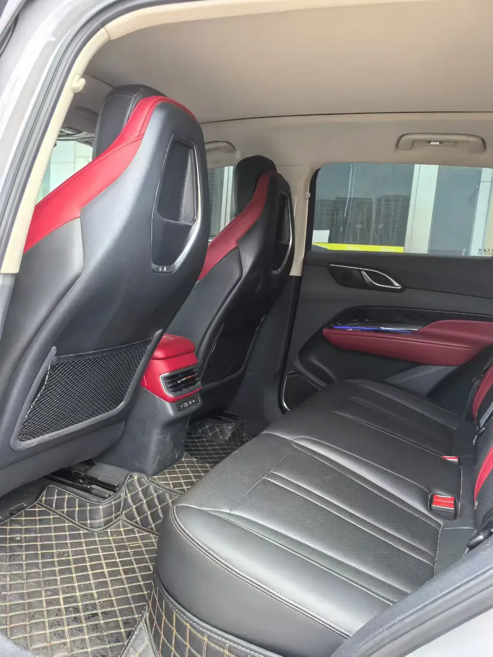 Hongqi HS3 1.5T Shanwei Edition 2024 — миниатюра 3
