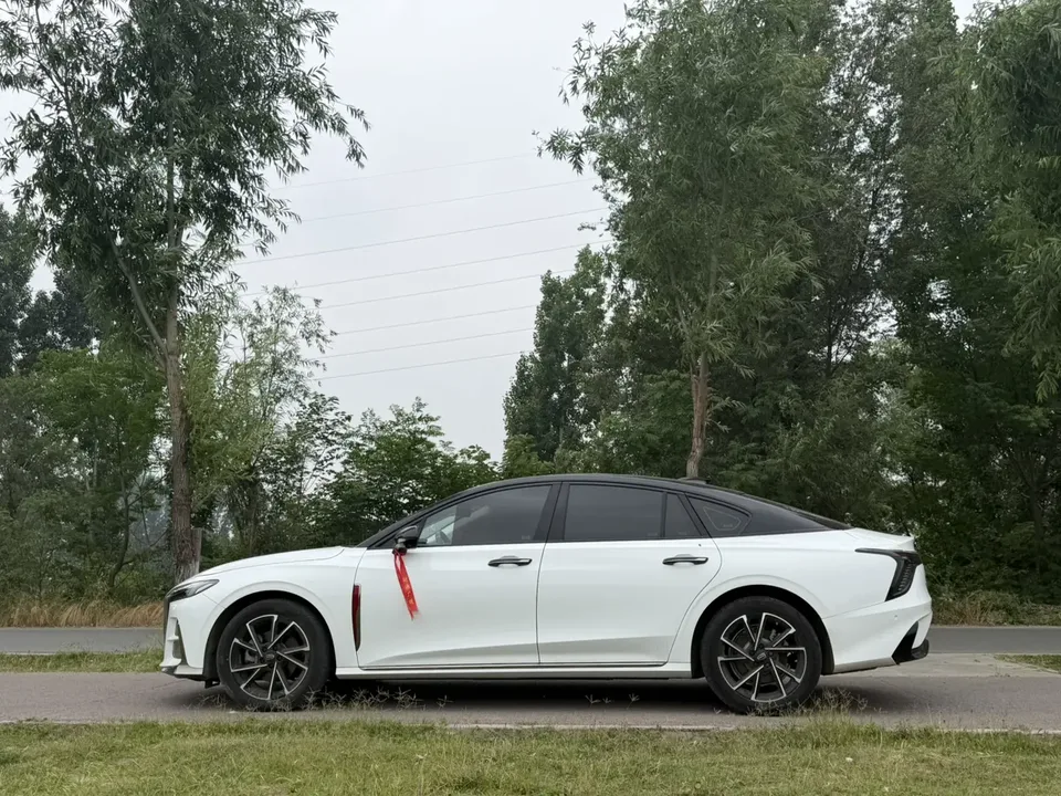 Hongqi H6 2.0T American Edition 2025 — миниатюра 4