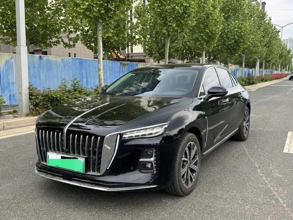 Hongqi H5 PHEV 2025
