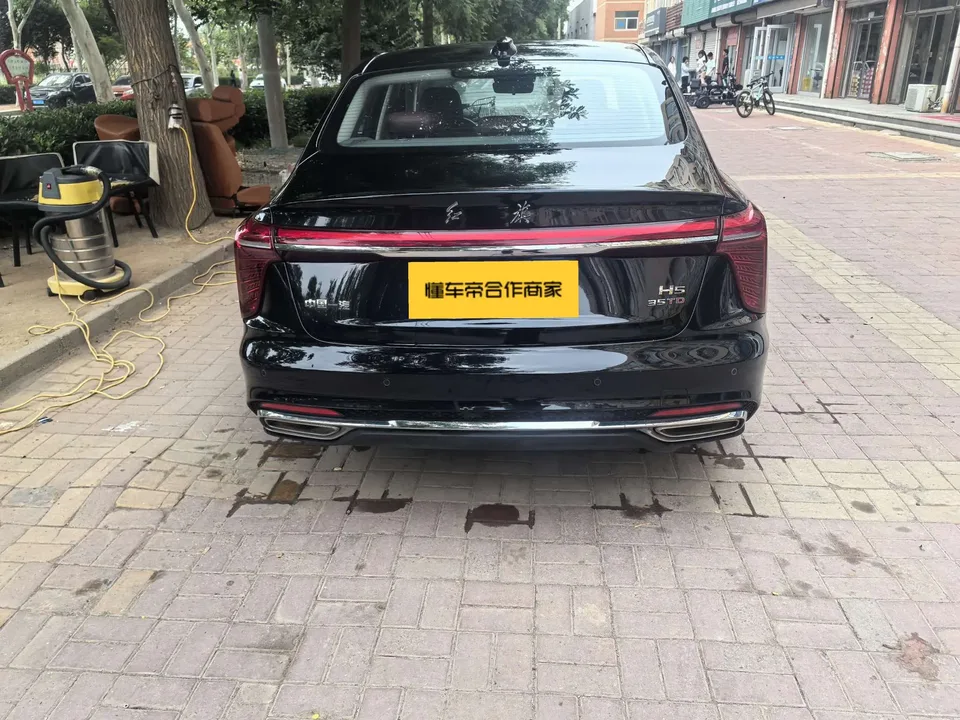 Hongqi H5 Hongqi H5 2024 1.5T DCT Zhilian Qiyun Edition 2024 — миниатюра 5