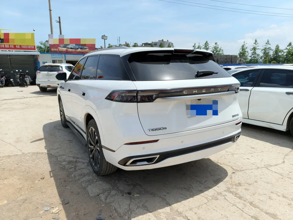 Chery Tiggo 9 2.0T AT two-wheel drive premium version 7 seats 2023 — миниатюра 4