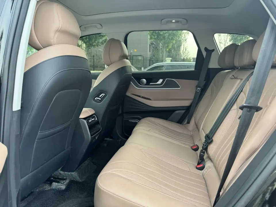 Chery Tiggo 8L 2.0T Automatic Changhong Edition 2025 — миниатюра 3