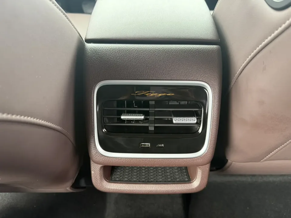 Chery Tiggo 8 Pro 290T 2WD Sky Edition 7 Seaters 2023 — миниатюра 2