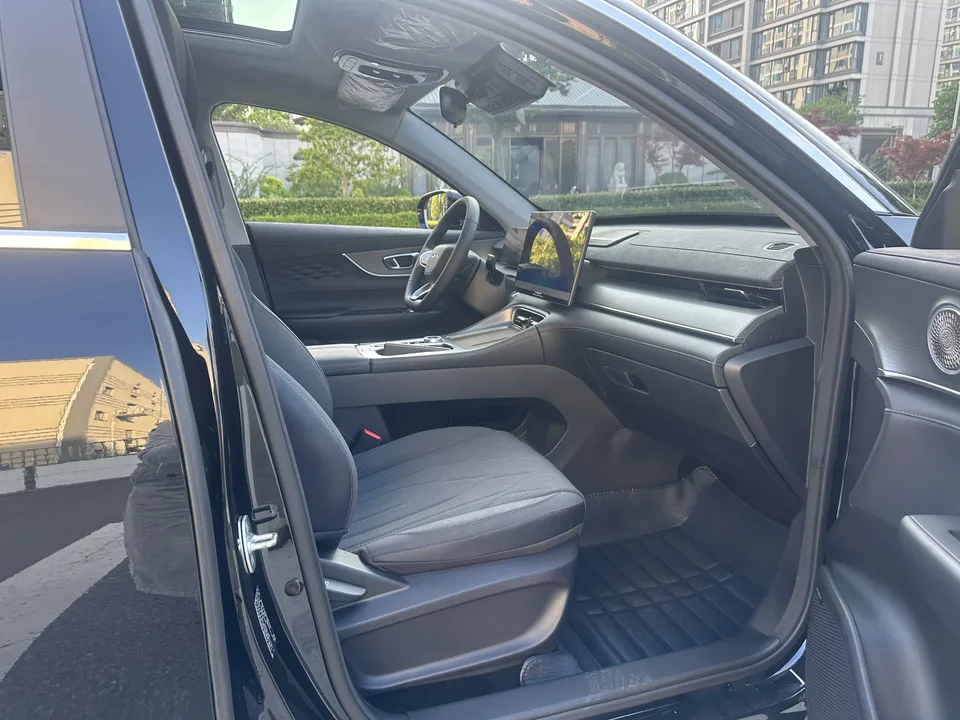 Chery Tiggo 8 PLUS Tiggo 8 PLUS 2025 Kunpeng 290TGDI DCT Premium 5-seater 2025 — миниатюра 4