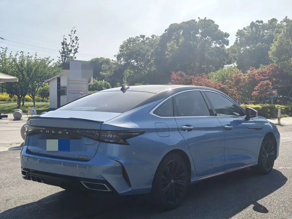 Chery Arrizo 8 1.6TGDI DCT 2022 — миниатюра 2