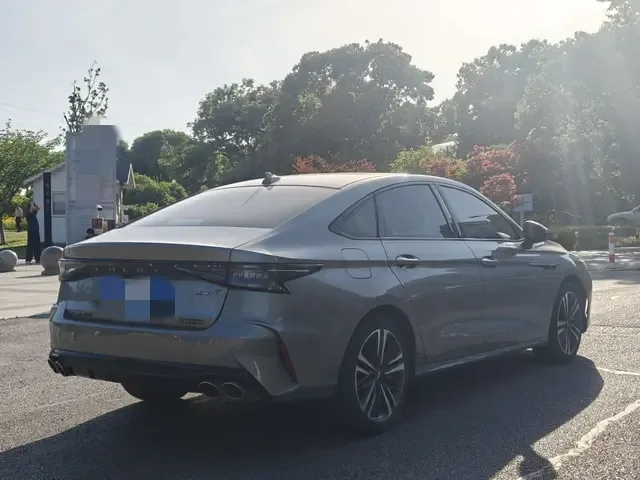 Chery Arrizo 8 high-energy version 2.0T DCT Chi 2023 — миниатюра 5