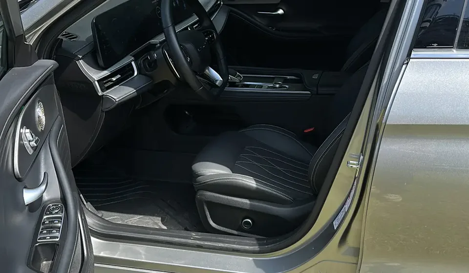 Chery Arrizo 8 1.6TGDI DCT Intelligent 2024 — миниатюра 4