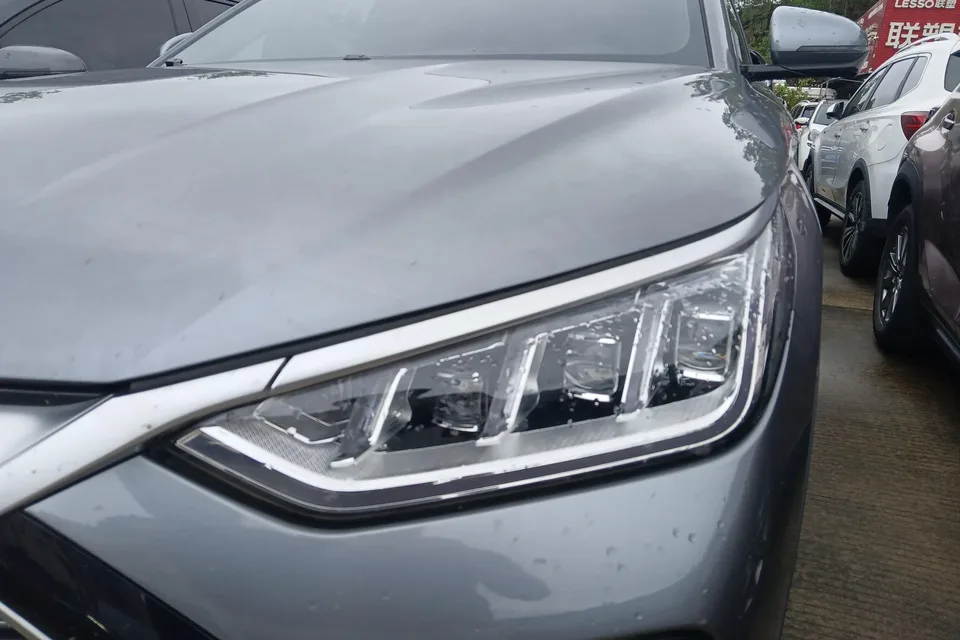 BYD Song PLUS DM Song PLUS DM 2021 DM-i 110KM 2WD Flagship PLUS 5G Edition 2023 — миниатюра 2