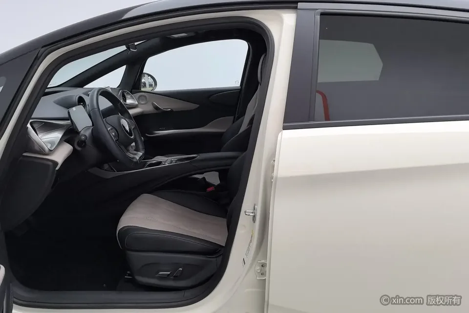 BYD Dolphin Dolphin 2025 Dolphin 2025 420KM Fashion Edition 2024 — thumbnail 3