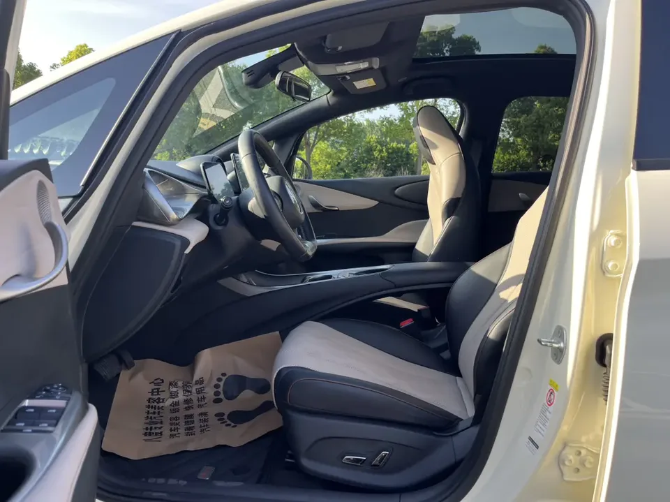 BYD Dolphin Dolphin 2024 Honor Edition 420km Fashion Edition 2024 — thumbnail 5