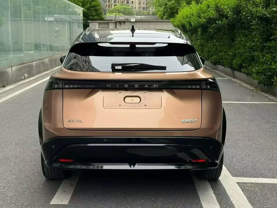 Nissan Ariya two-wheel drive long-range top version 2023 — миниатюра 2