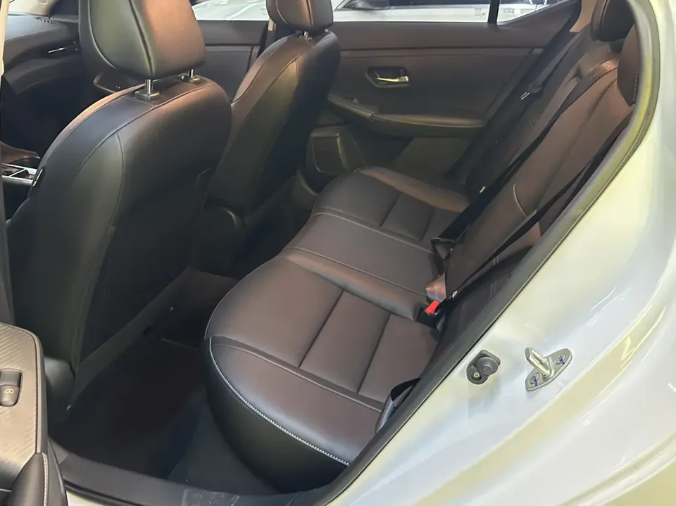 Nissan Sylphy Sylphy 2023 1.6L CVT Enjoy Edition 2024 — thumbnail 3