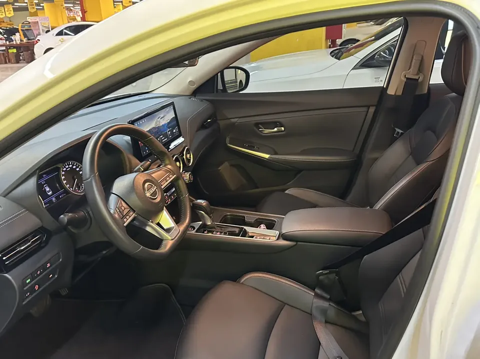 Nissan Sylphy Sylphy 2023 1.6L CVT Enjoy Edition 2024 — thumbnail 5