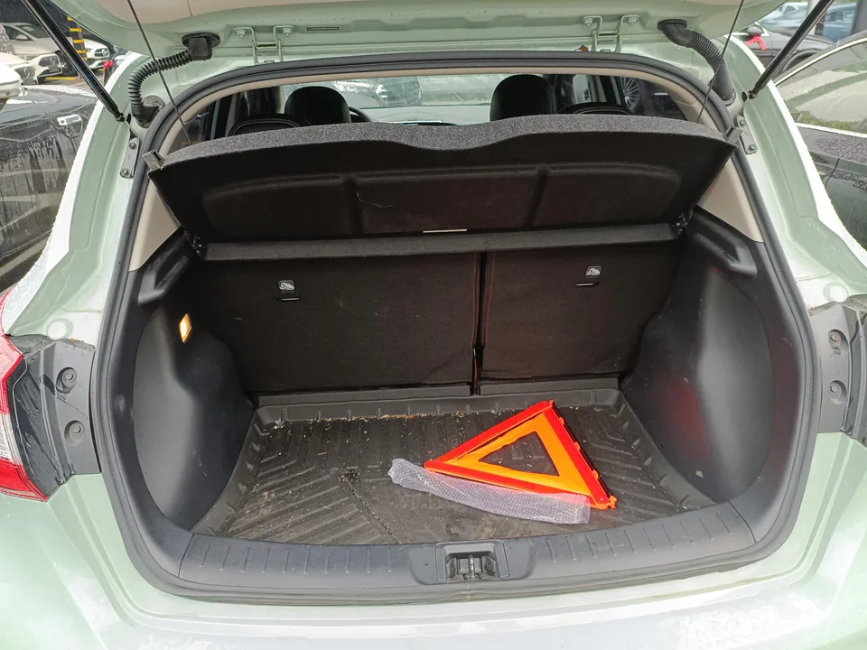 Nissan Tiida Tiida 2023 Tiida 2023 1.6L CVT Smart Travel Edition 2023 — thumbnail 3