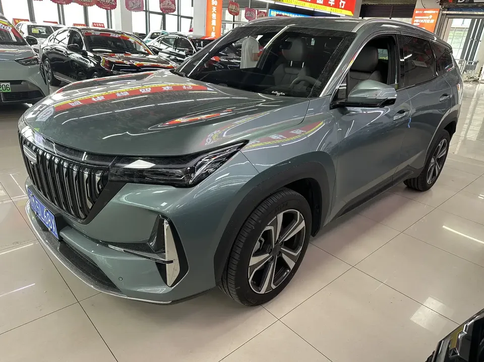 Geely Atlas L 2025