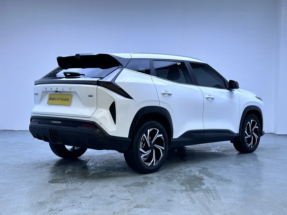 Geely Atlas 1.5TD Longteng Edition 2025 — миниатюра 5