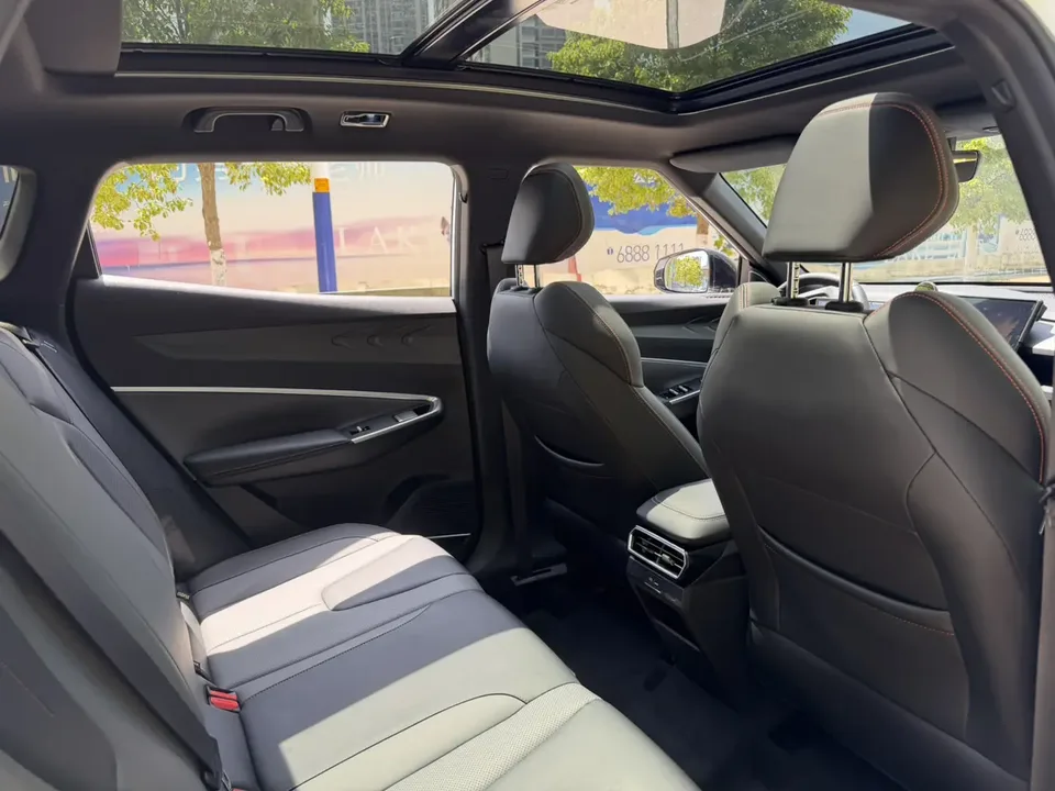 Geely Atlas 1.5TD Smart Link + 2024 — миниатюра 5