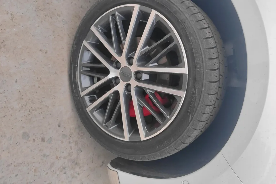 Geely Xing Rui 2.0T Time and Space Edition Xingchen 2022 — миниатюра 4