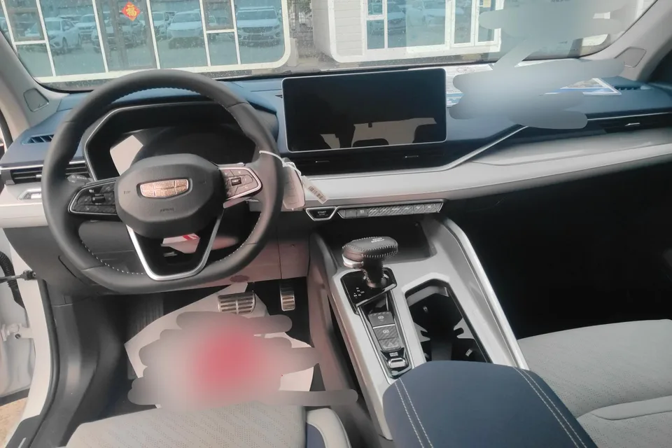 Geely Xing Rui 2.0T Time and Space Edition Xingchen 2022 — миниатюра 5