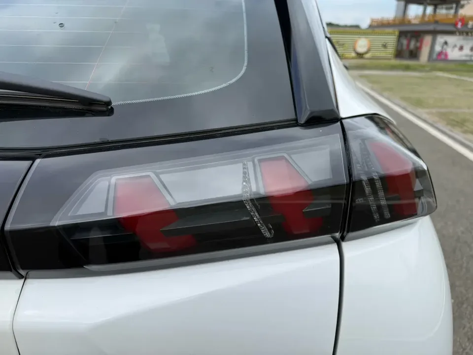 Peugeot 2008 2008 2022 Peugeot 2008 2022 230THP THE ONE 2025 — thumbnail 3