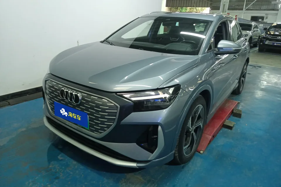 Audi Q4 e-tron 2023