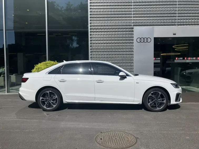 Audi a4 l Audi A4L 2024 40 TFSI Fashion Dynamic Edition 2025 — миниатюра 2