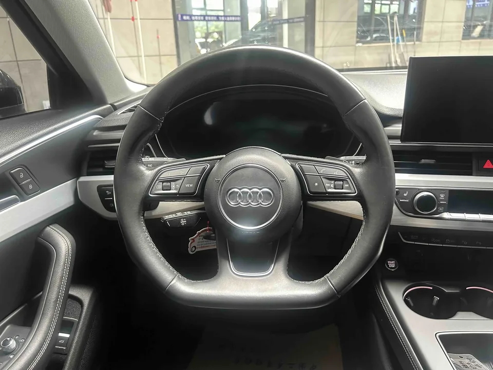 Audi a4 l Audi A4L 2022 40 TFSI luxury and dynamic model 2022 — миниатюра 5