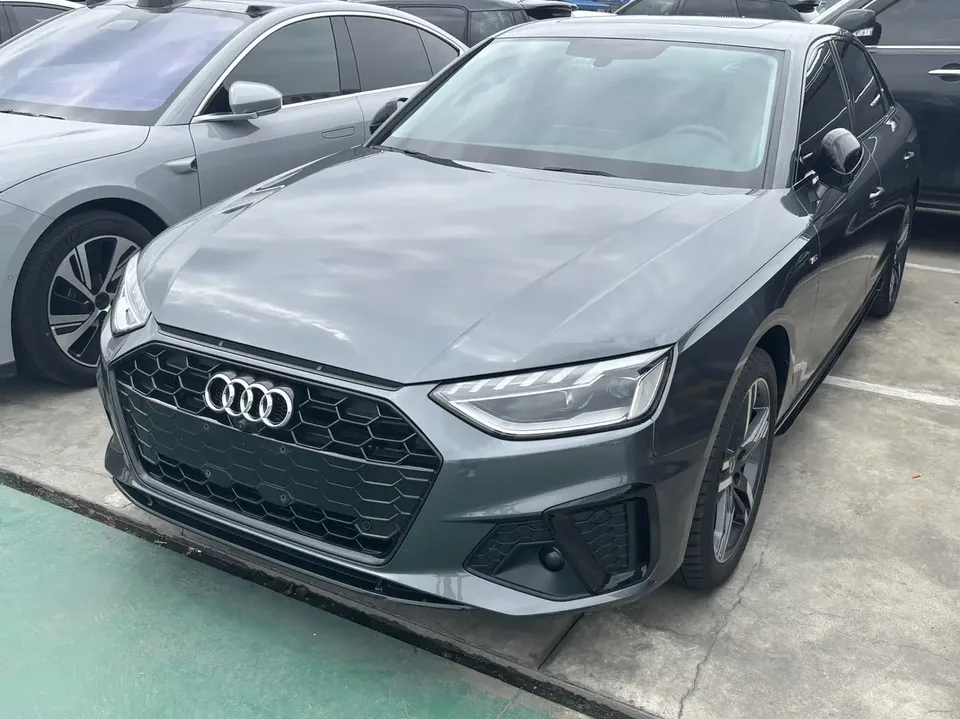 Audi a4 l 2022