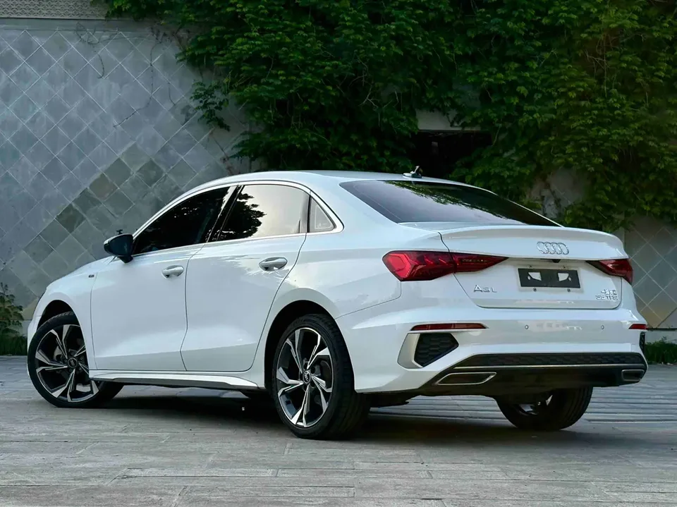 Audi A3 facelift A3L Limousine 35 TFSI stylish and sporty 2022 — миниатюра 2