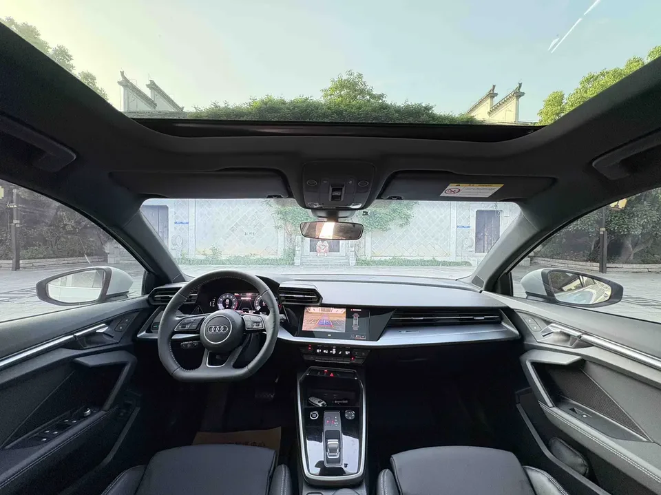 Audi A3 facelift A3L Limousine 35 TFSI stylish and sporty 2022 — миниатюра 5