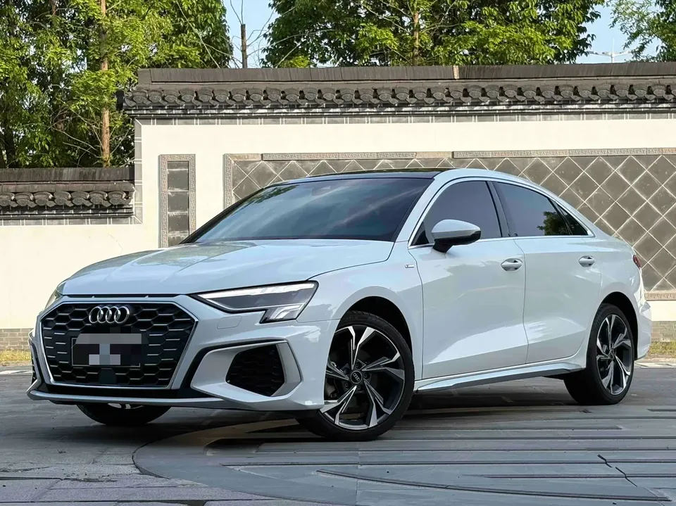 Audi A3 facelift A3L Limousine 35 TFSI stylish and sporty 2022 — фото 1, купить с доставкой в Москву