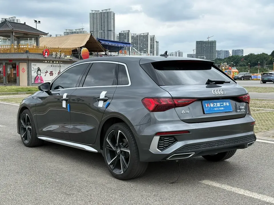 Audi A3 A3 2022 Sportback 35 TFSI stylish and sporty 2022 — thumbnail 2