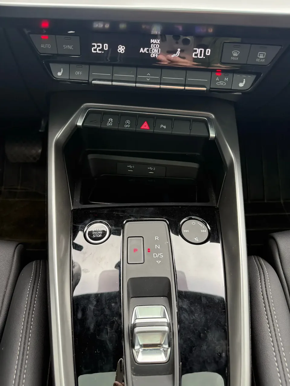 Audi A3 A3 2022 Sportback 35 TFSI stylish and sporty 2022 — thumbnail 4