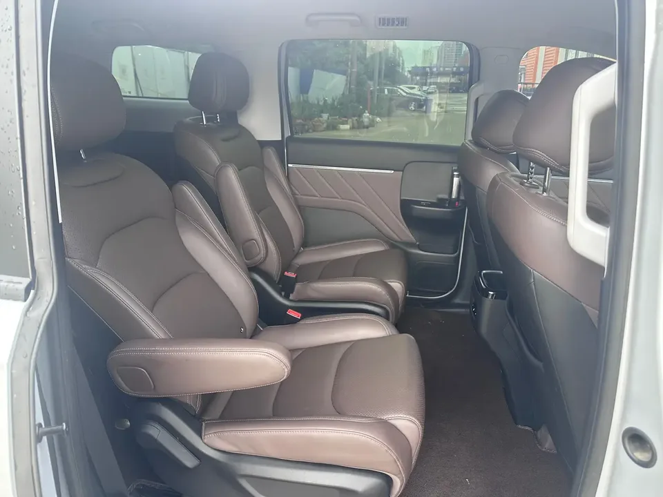 Wuling Starlight 730 EV basic model 2025 — миниатюра 4