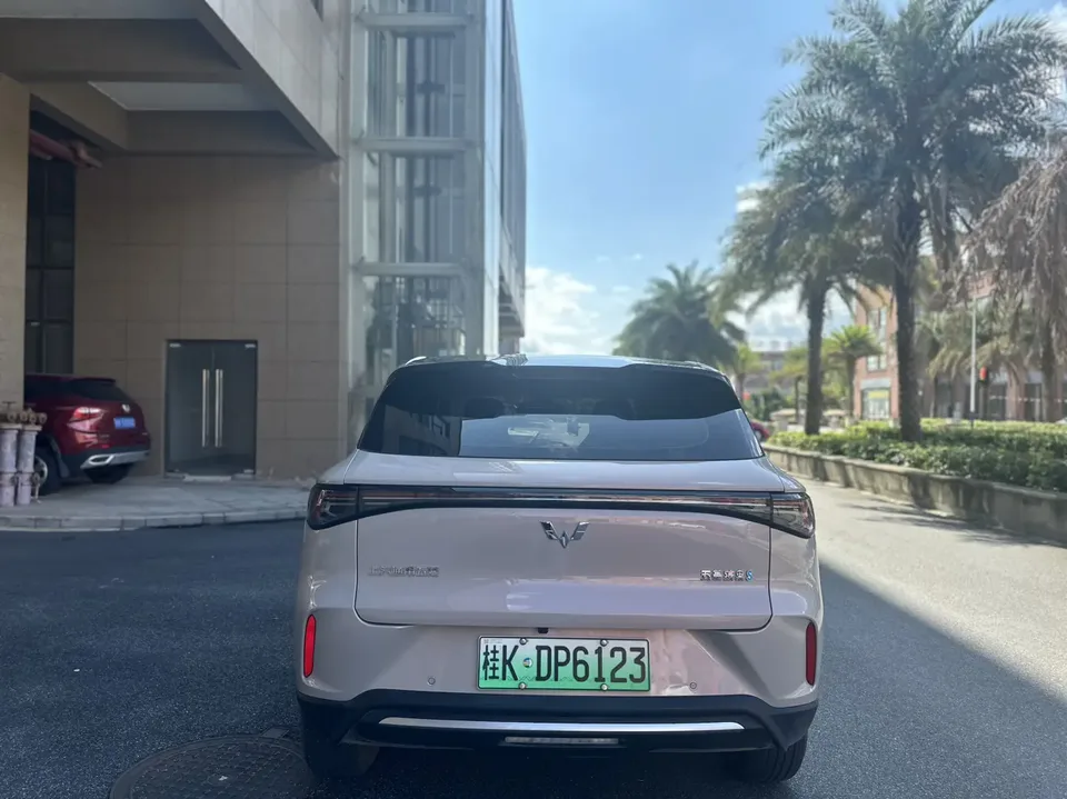 Wuling Bingo S 430km Flagship Edition 2025 — thumbnail 2