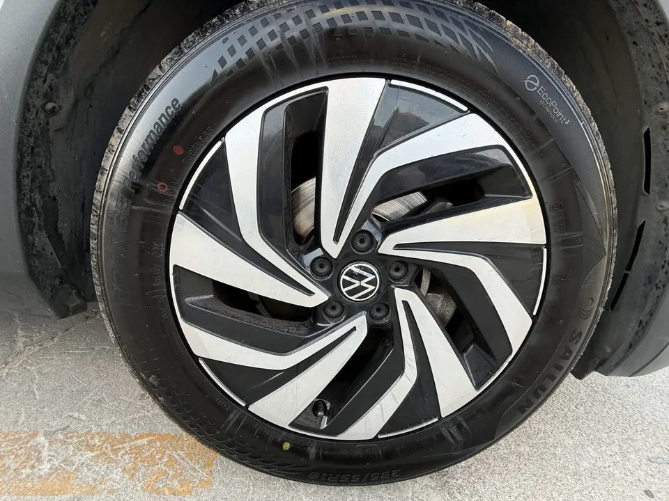 Volkswagen Tiguan L Tiguan L 2022 330TSI Automatic 2WD Smart Edition 2022 — миниатюра 5