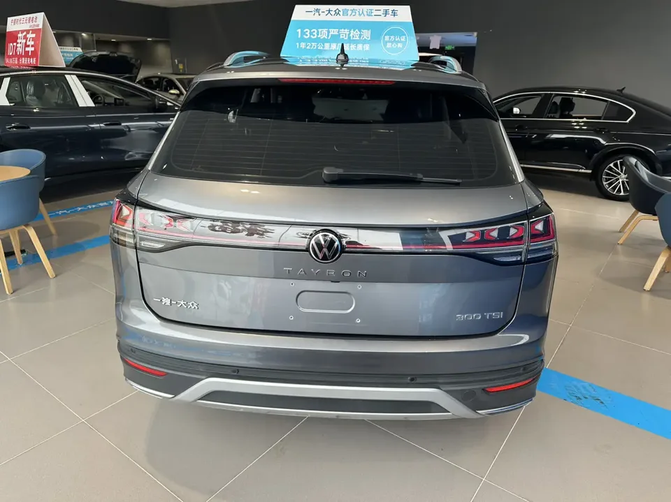 Volkswagen Tayron 300TSI 2WD Luxury Plus Advanced Edition 2024 — миниатюра 2