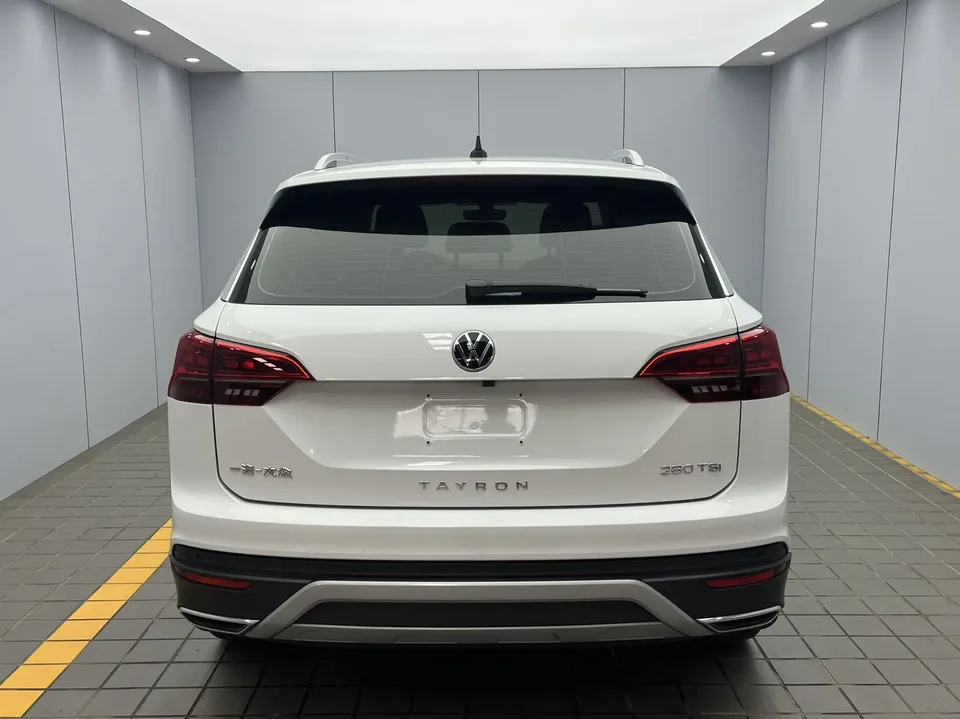 Volkswagen Tayron Tanyue 2022 280TSI 2WD Luxury Smart Edition 2022 — миниатюра 2
