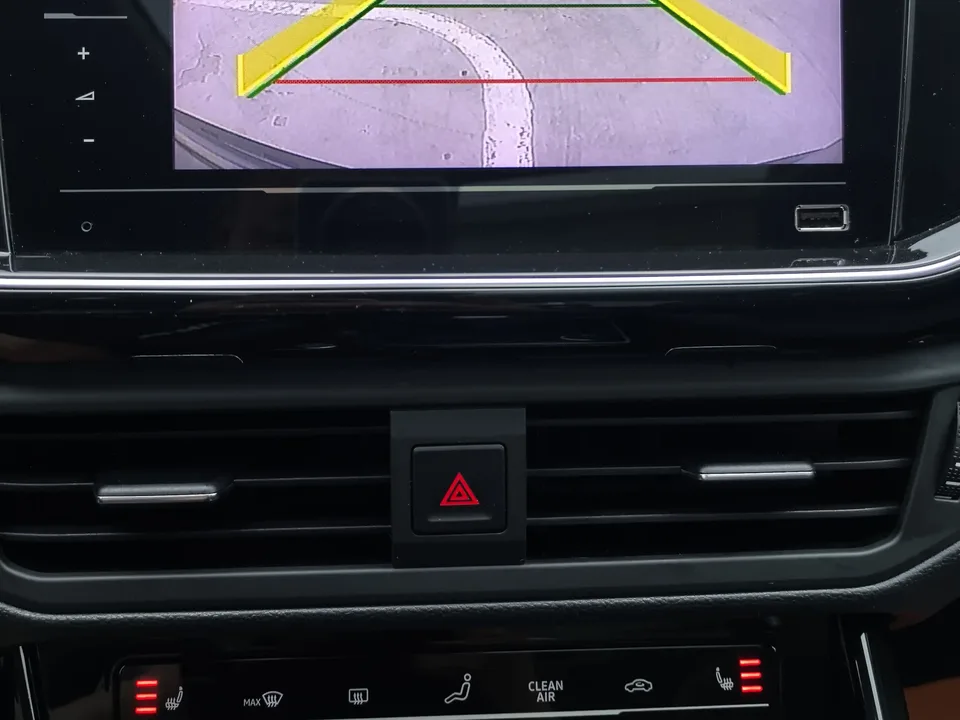 Volkswagen Tayron Tanyue 2022 280TSI 2WD Luxury Smart Edition 2022 — миниатюра 3