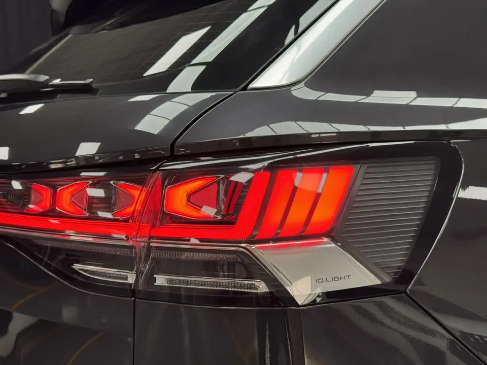 Volkswagen Tayron Tanyue 2023 280TSI 2WD Luxury Plus Advanced Edition 2023 — миниатюра 3