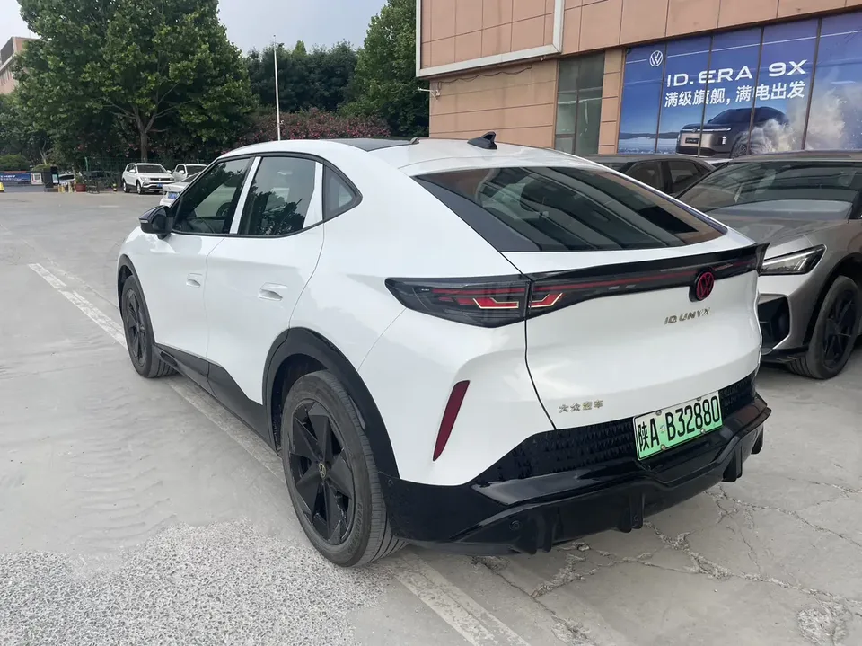 Volkswagen With the crowd06 Pro model with long battery life 2025 — миниатюра 4